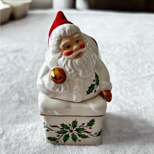 Lenox Santa S&P Shaker Set NEW